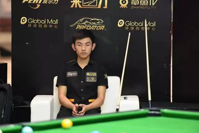 中最引人注 中最引人注